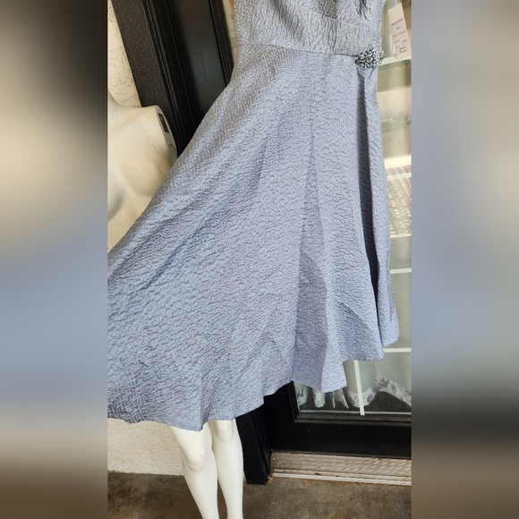 TERI JON NEW YORK DRESS - Picture 6 of 9